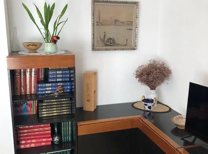 Casa Di Ellen Apartment